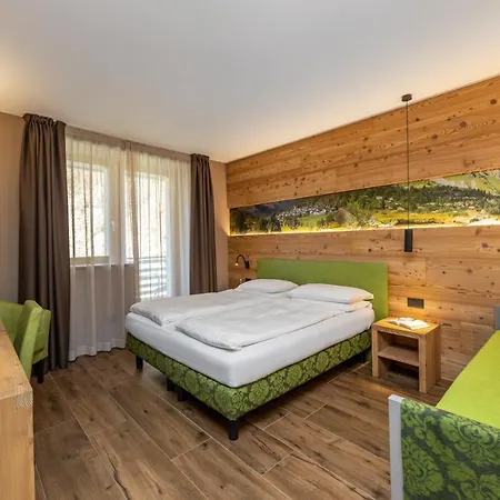 Hotel Vittoria - Ricarica L'anima Dimaro