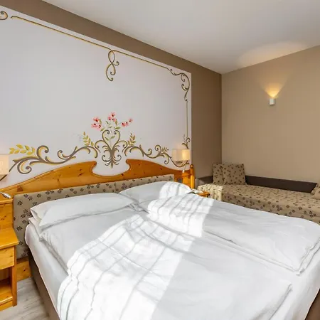 Vittoria - Ricarica L'anima Hotel Dimaro